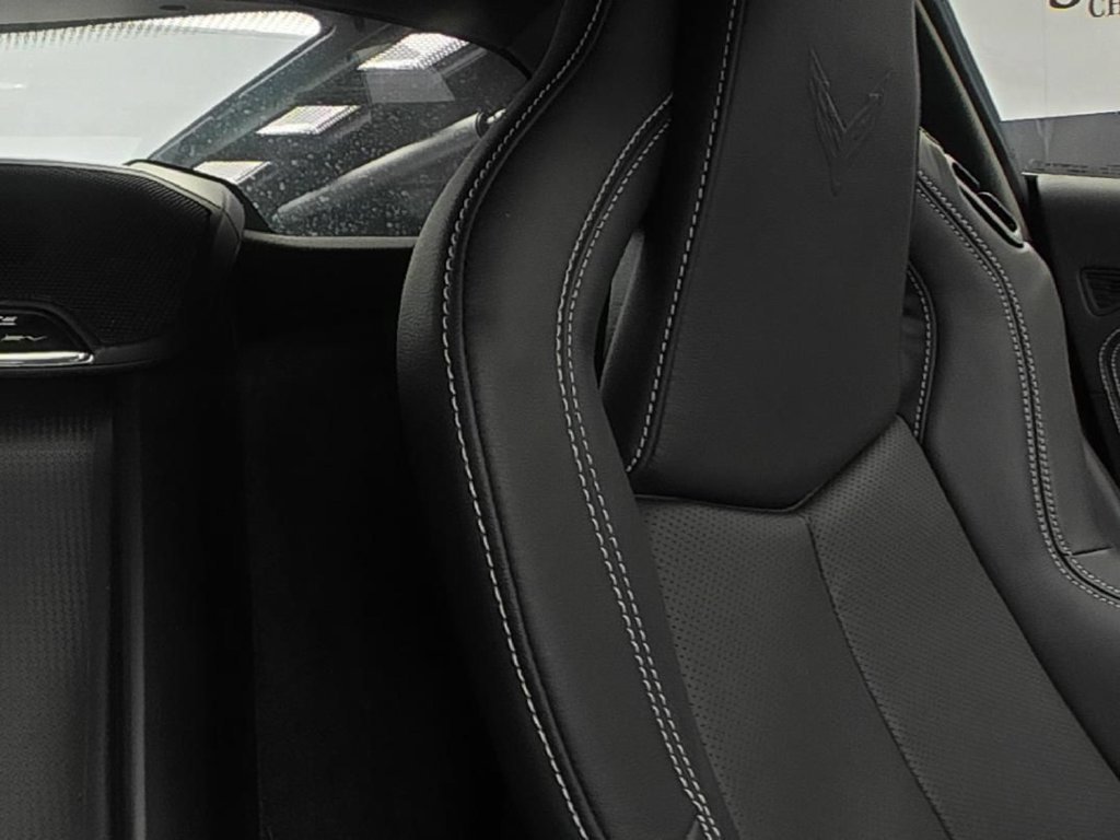 Used 2026 Chevrolet Corvette Stingray Coupe w/ 1LT RWD image 11