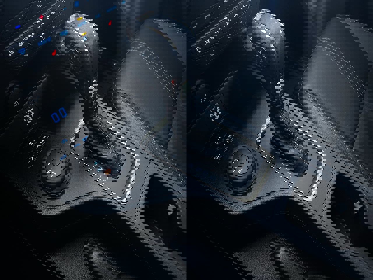 Used 2022 Ford Ranger Lariat w/ Equipment Group 501A High image 8