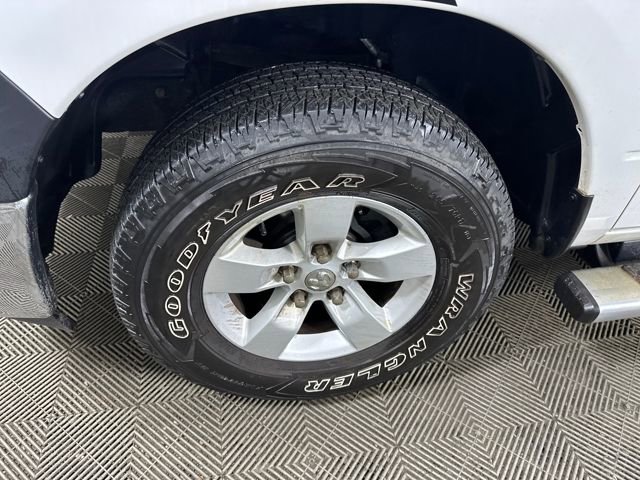 Used 2017 RAM 1500 ST w/ SXT Appearance Group image 9