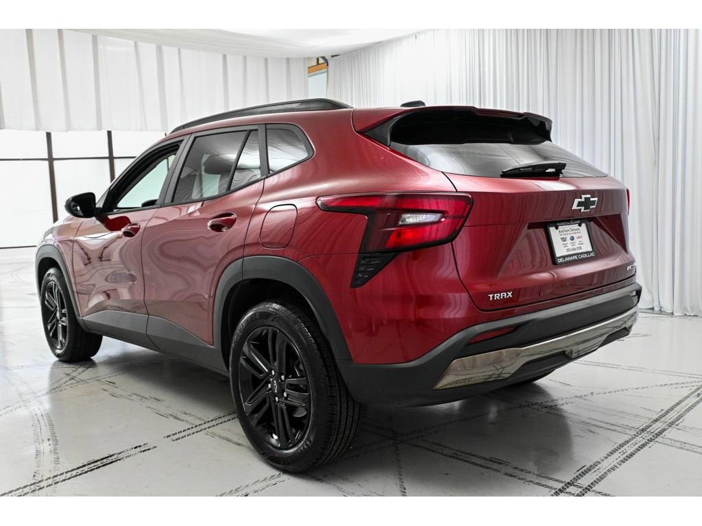 Used 2024 Chevrolet Trax ACTIV image 5