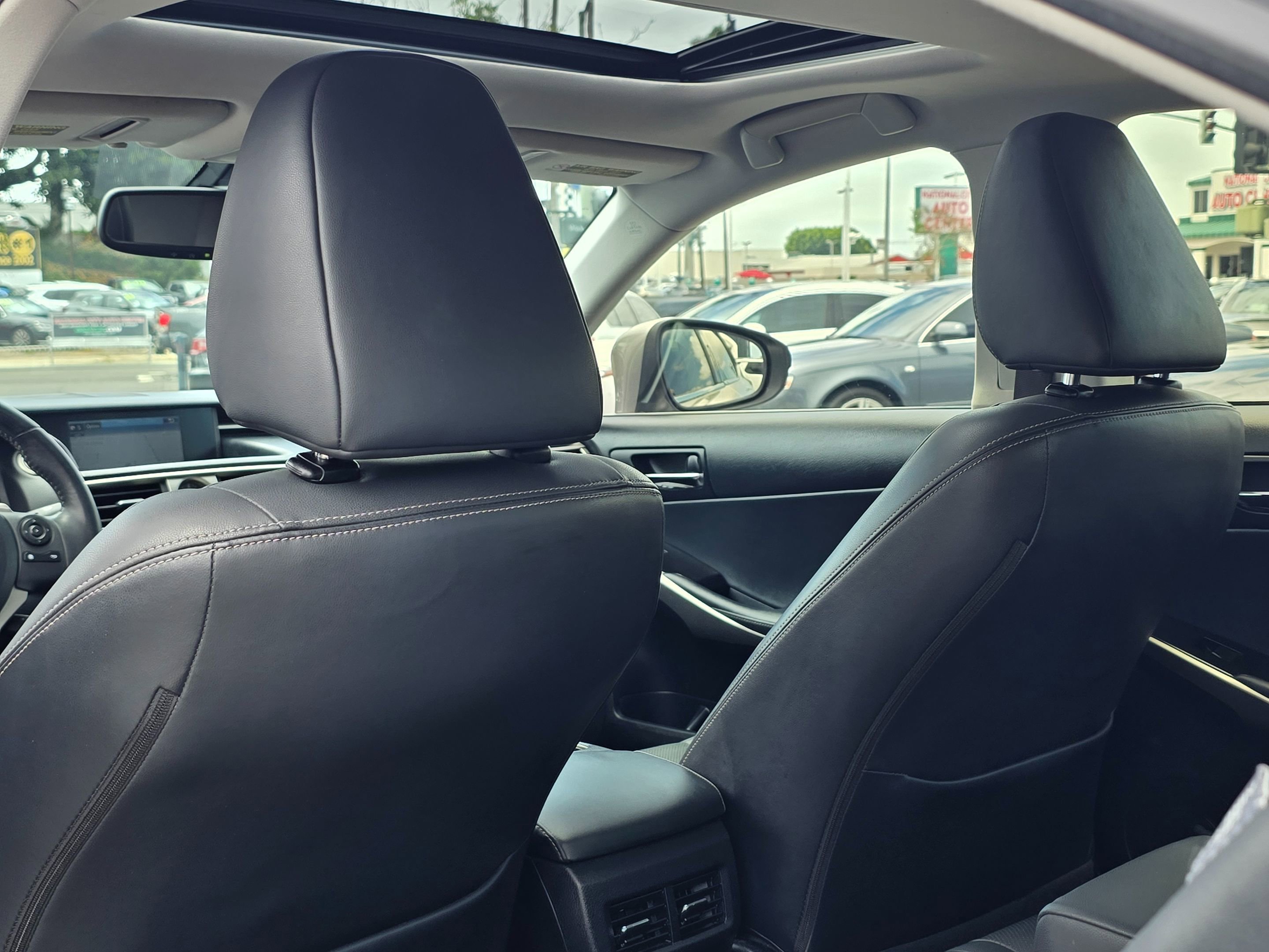 Used 2014 Lexus IS 250 RWD image 18