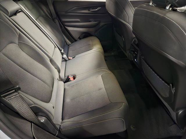 Used 2024 Jeep Grand Cherokee Laredo X RWD image 19