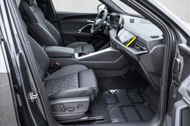 New 2026 Audi SQ5 Prestige AWD/4WD image 25