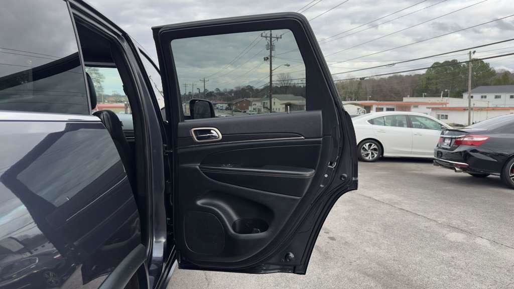 Used 2014 Jeep Grand Cherokee Limited w/ Trailer Tow Group IV AWD/4WD image 27