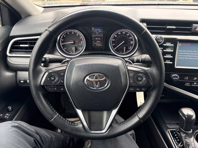 Used 2018 Toyota Camry SE FWD image 14