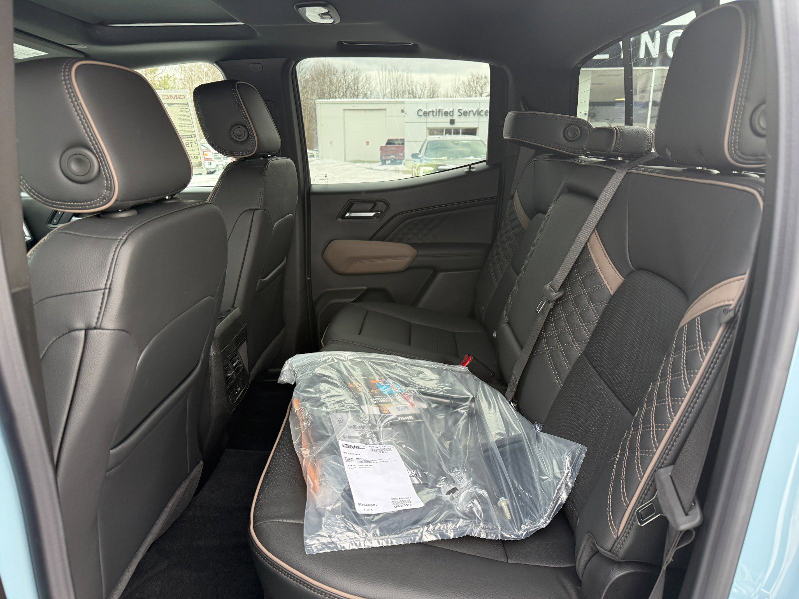 New 2026 GMC Canyon Denali image 17