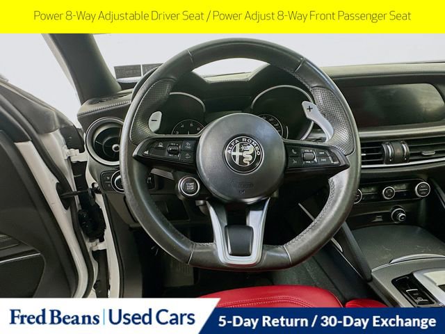Used 2022 Alfa Romeo Stelvio Veloce image 13