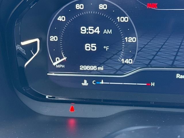 Used 2024 GMC Yukon Denali w/ Advanced Technology Package image 16