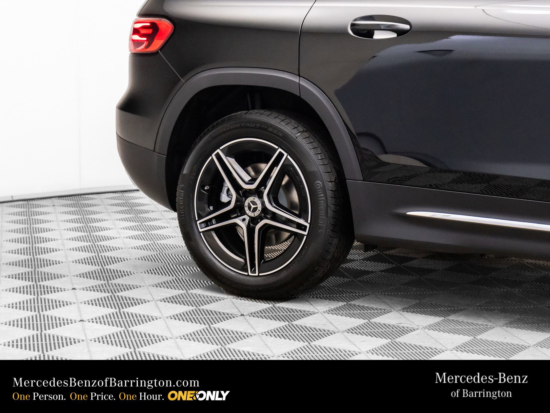 New 2026 Mercedes-Benz GLB 250 4MATIC image 35