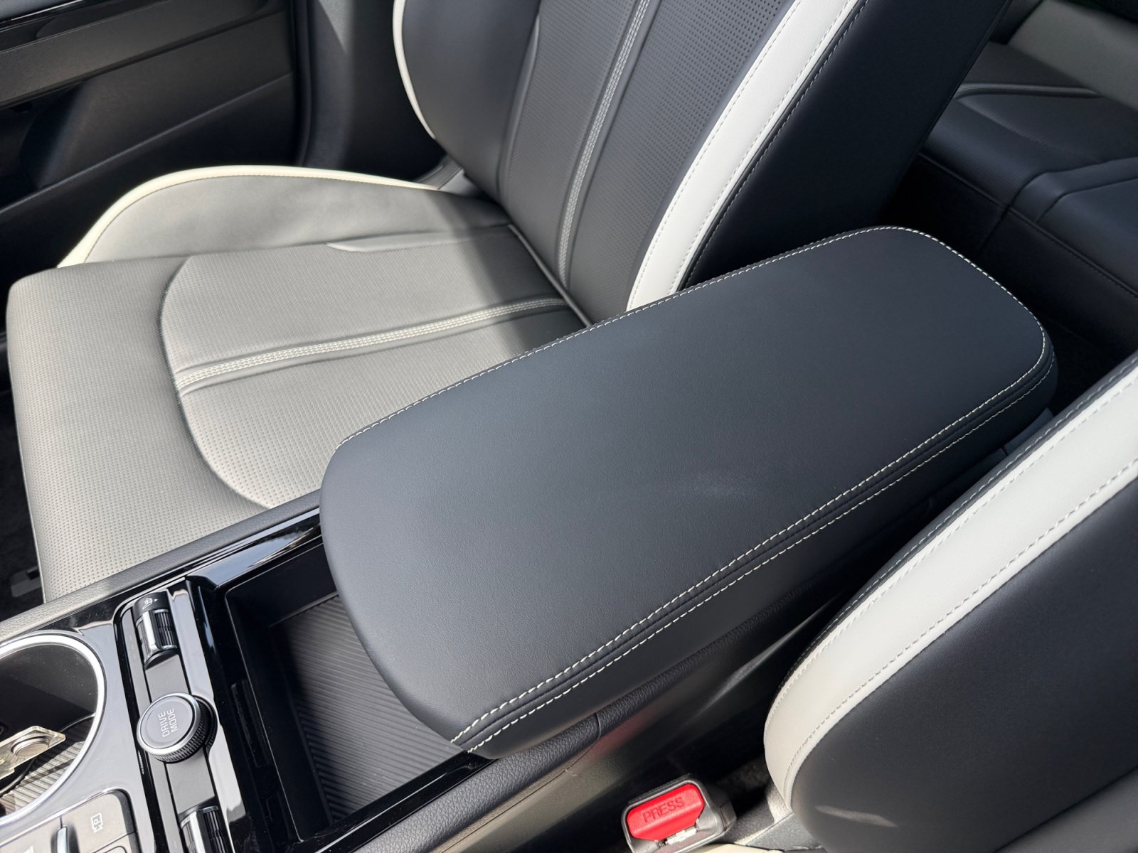 New 2026 Kia K5 GT-Line FWD image 14