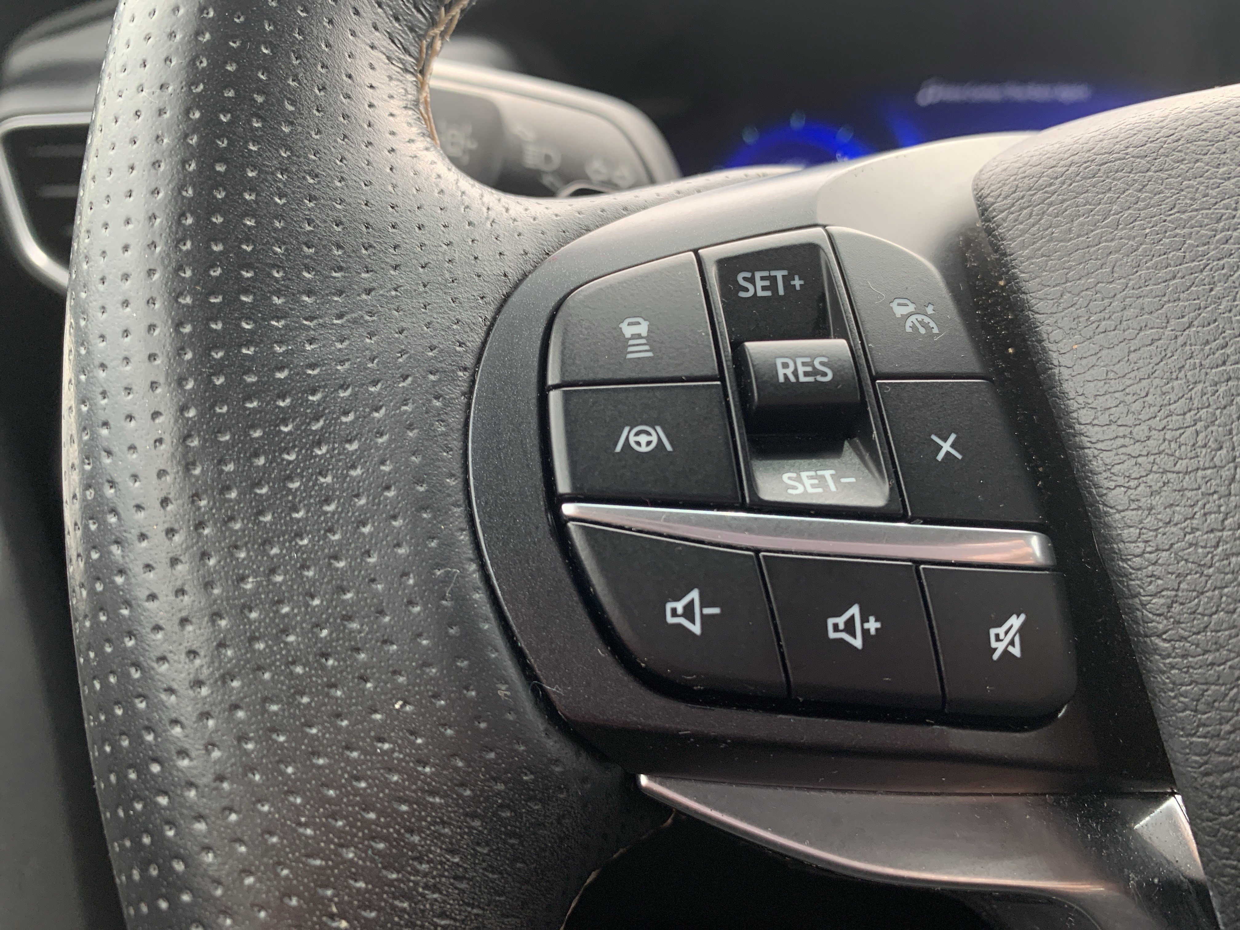 Used 2020 Ford Explorer ST w/ ST Street Pack AWD/4WD image 19