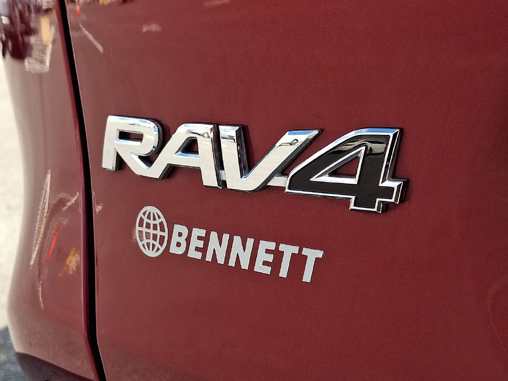 Used 2025 Toyota RAV4 XLE Premium w/ Weather Package AWD/4WD image 29