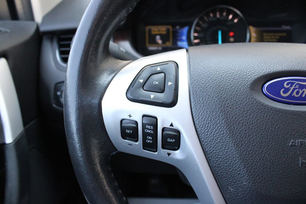 Used 2013 Ford Edge Limited FWD image 11