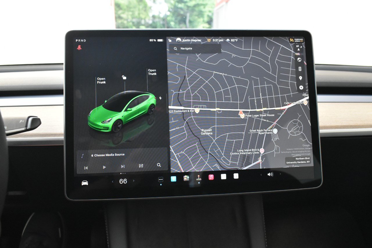Used 2023 Tesla Model 3 Long Range AWD/4WD image 22