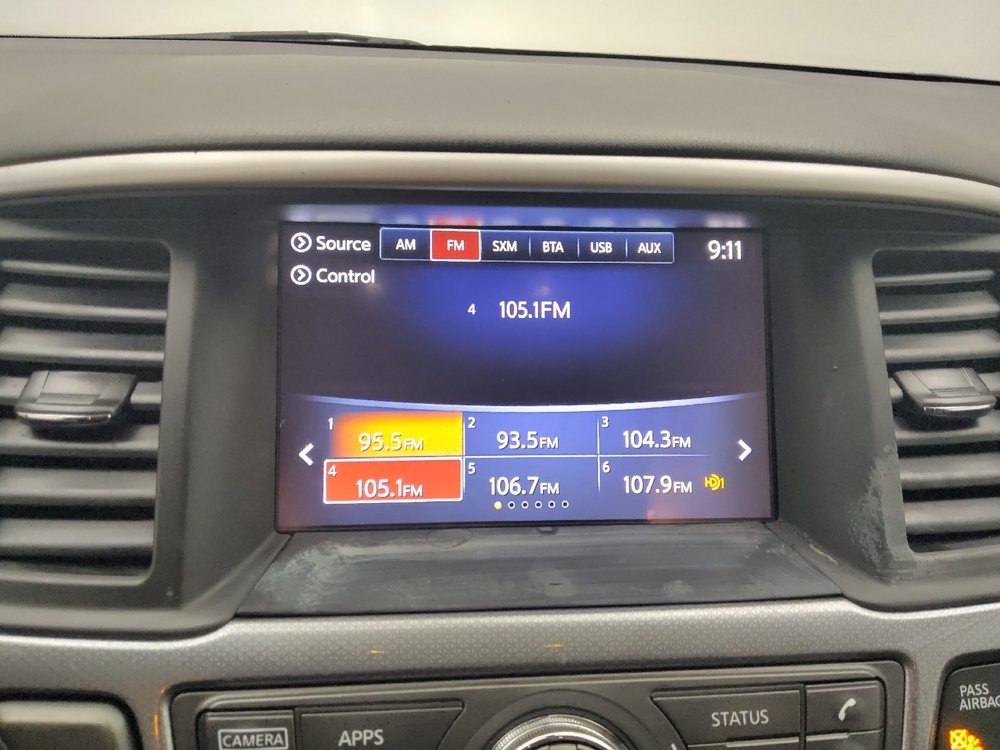 Used 2019 Nissan Pathfinder SL FWD image 25