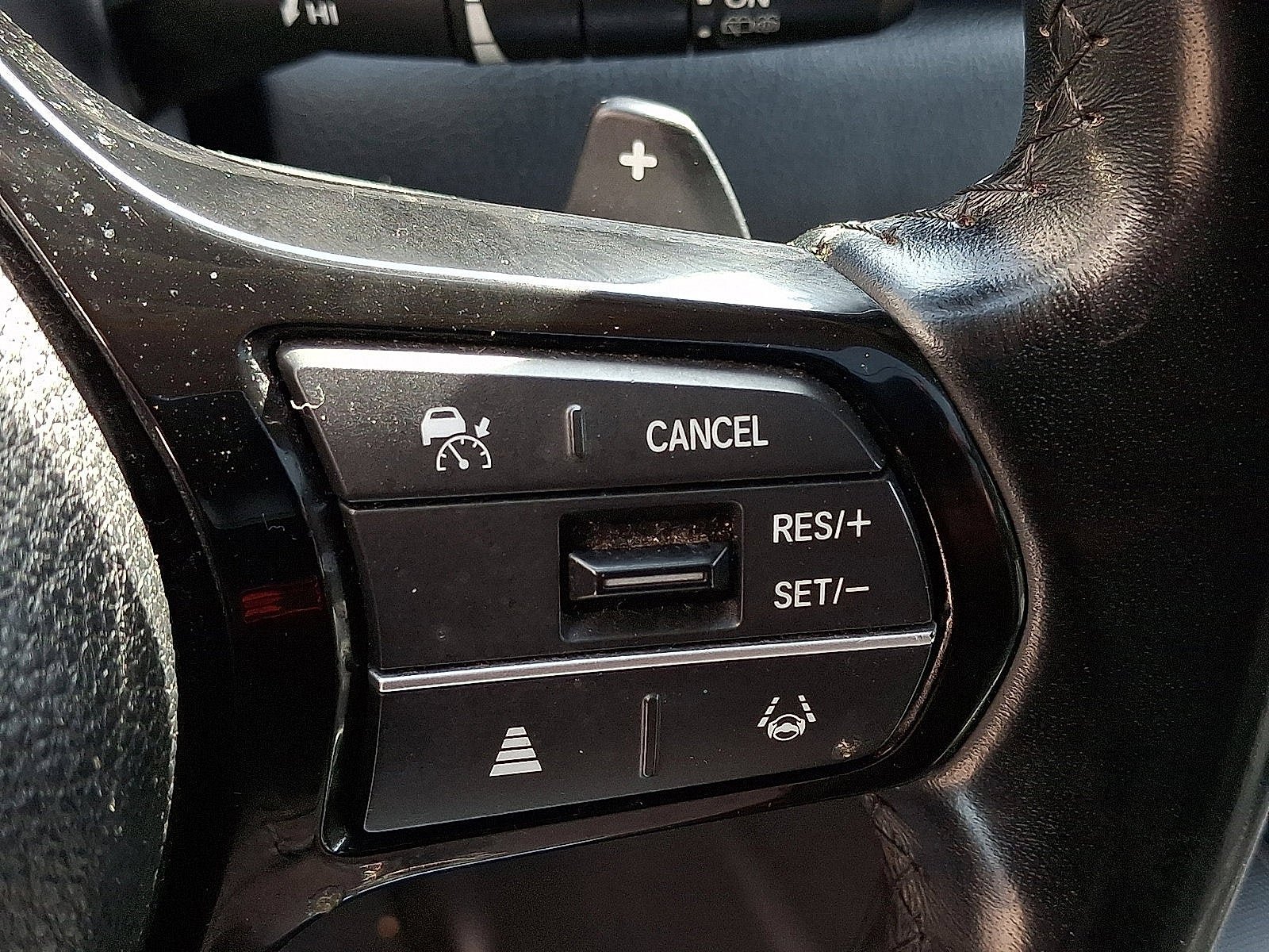 Used 2023 Honda Pilot Touring image 25
