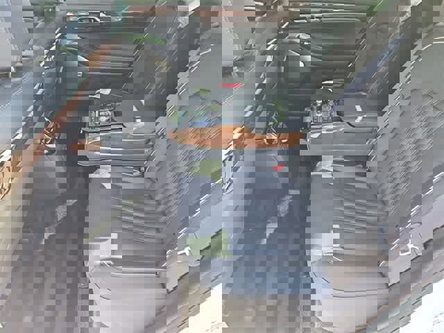 Used 2019 Genesis G90 3.3T Premium image 20