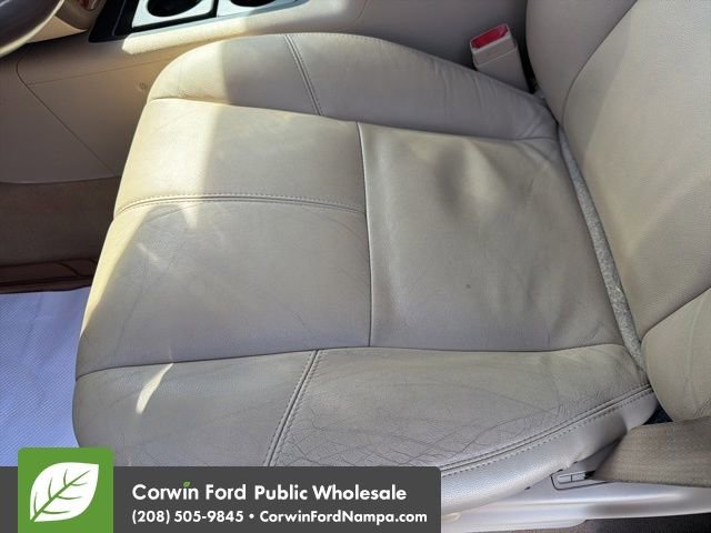 Used 2012 Chevrolet Tahoe LT w/ Luxury Package AWD/4WD image 25