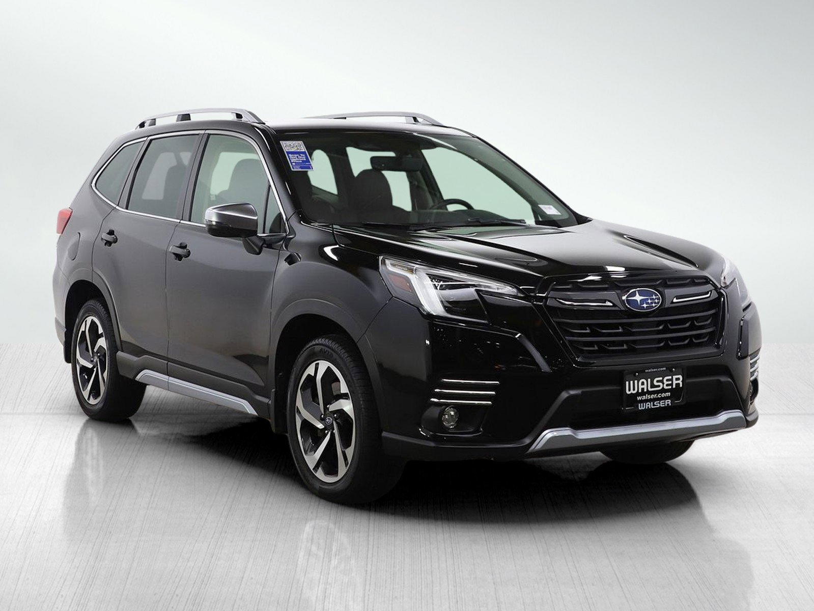 Used 2022 Subaru Forester Touring image 7
