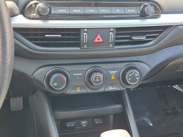 Used 2023 Kia Forte LXS w/ LXS Technology Package FWD image 15