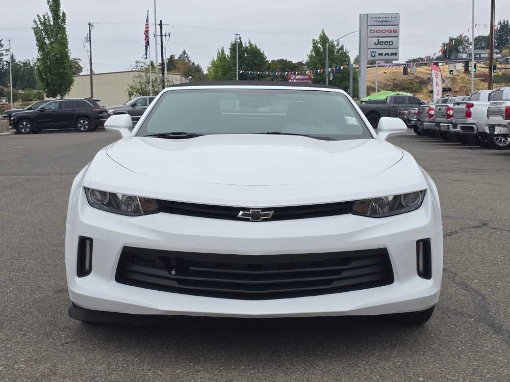 Used 2016 Chevrolet Camaro LT RWD image 19