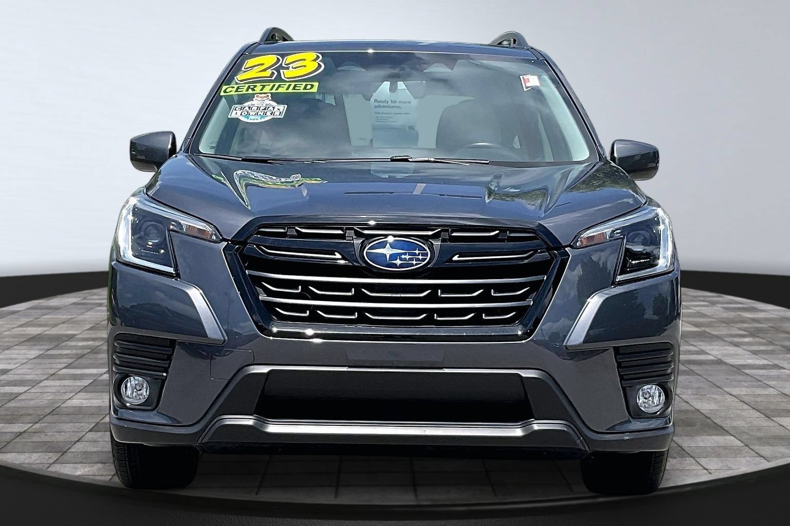 Certified 2023 Subaru Forester Premium AWD/4WD image 3