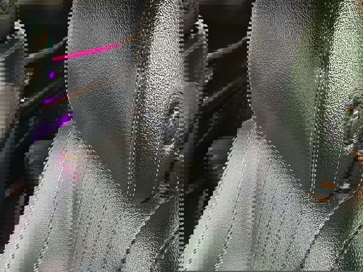 Used 2021 Mercedes-Benz E 350 Sedan image 32