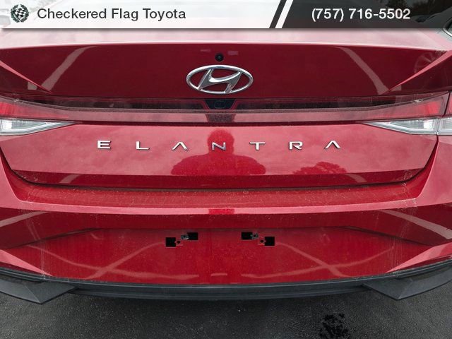 Used 2023 Hyundai Elantra SEL w/ Convenience Package image 7