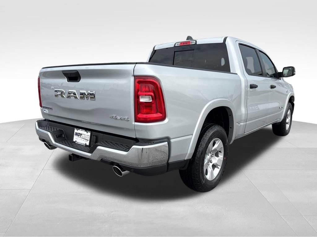 New 2026 RAM 1500 4x4 Crew Cab image 4