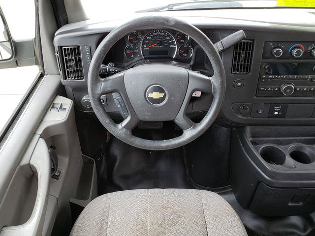Used 2015 Chevrolet Express 2500 RWD image 14