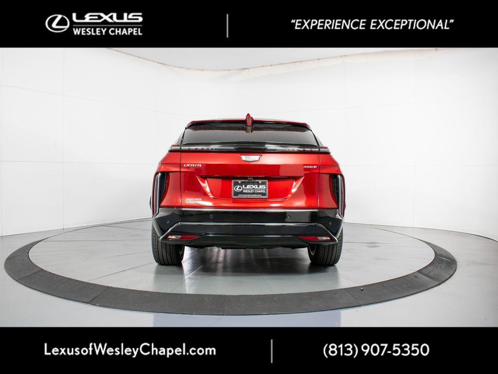 Used 2025 Cadillac Lyriq Luxury image 7