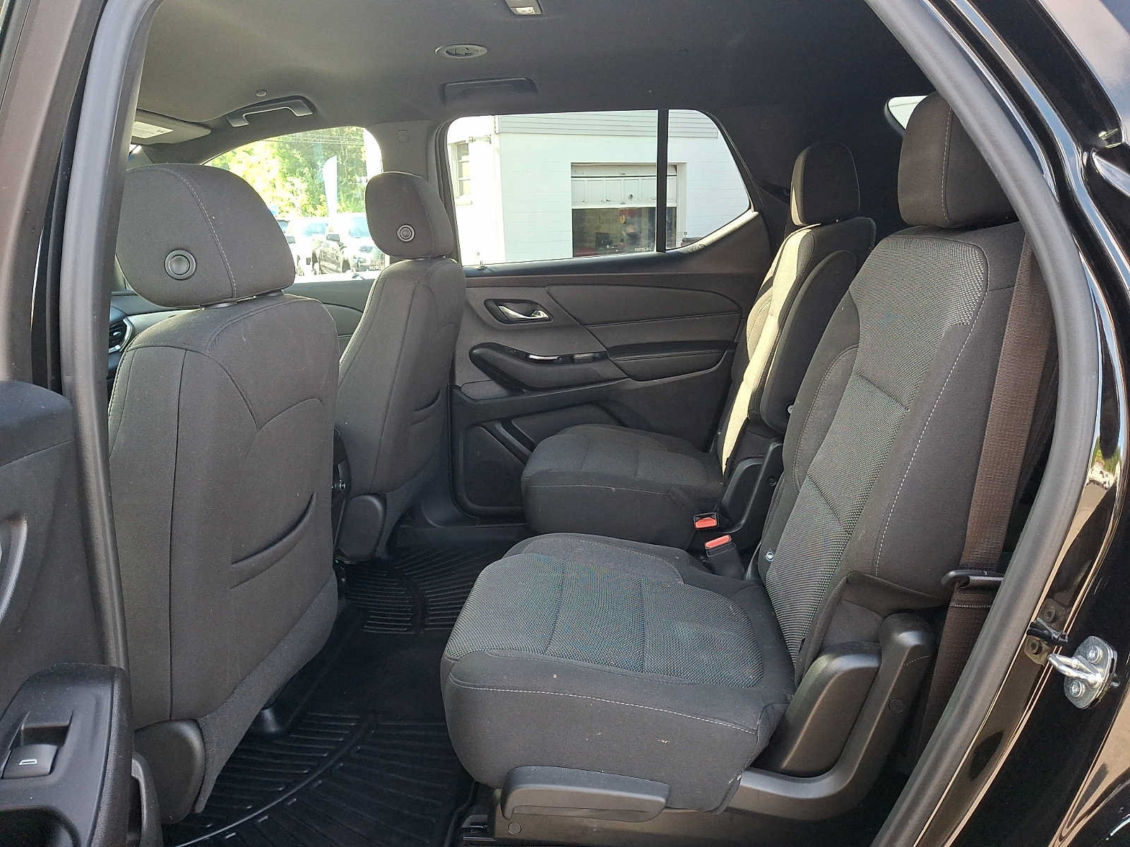 Used 2023 Chevrolet Traverse LT AWD/4WD image 10