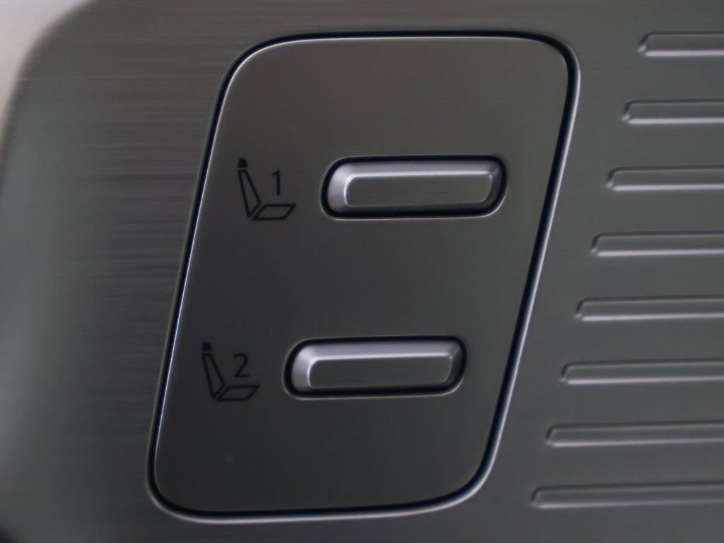 Certified 2025 Hyundai Santa Fe Calligraphy image 40