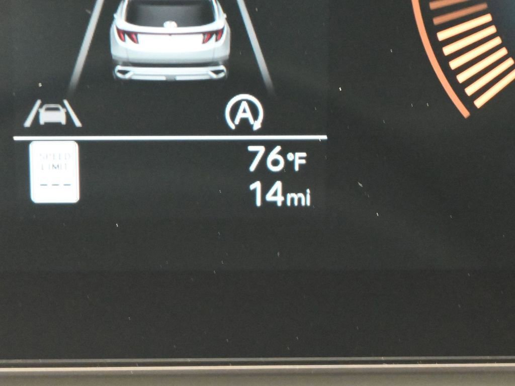 New 2026 Hyundai Tucson SEL image 38