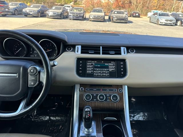Used 2016 Land Rover Range Rover Sport HSE image 17