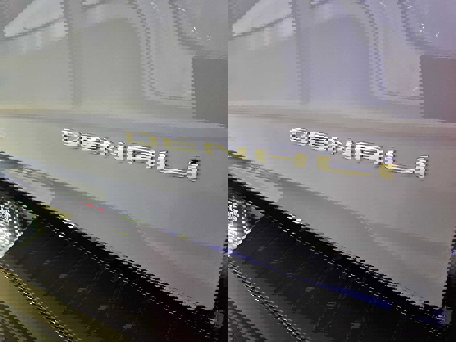 New 2024 GMC Sierra EV Denali image 12