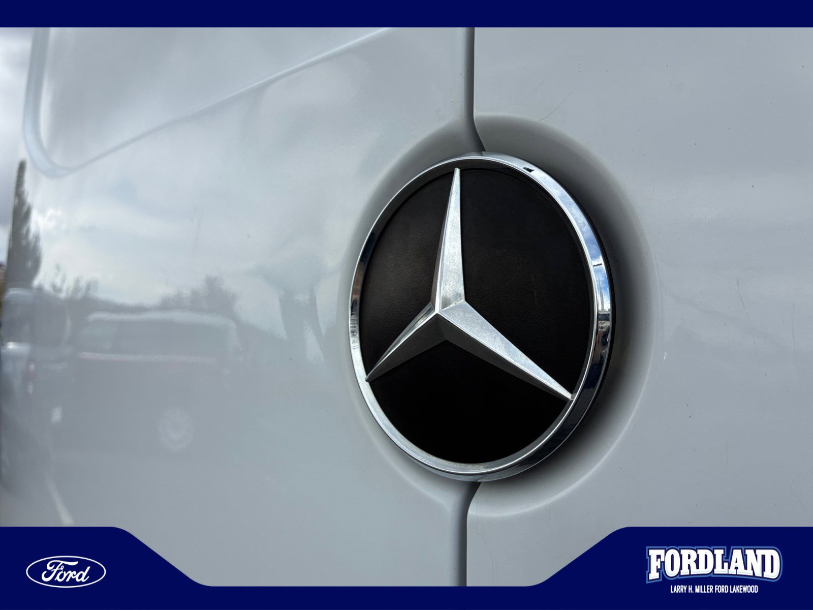 Used 2020 Mercedes-Benz Sprinter 2500 image 23