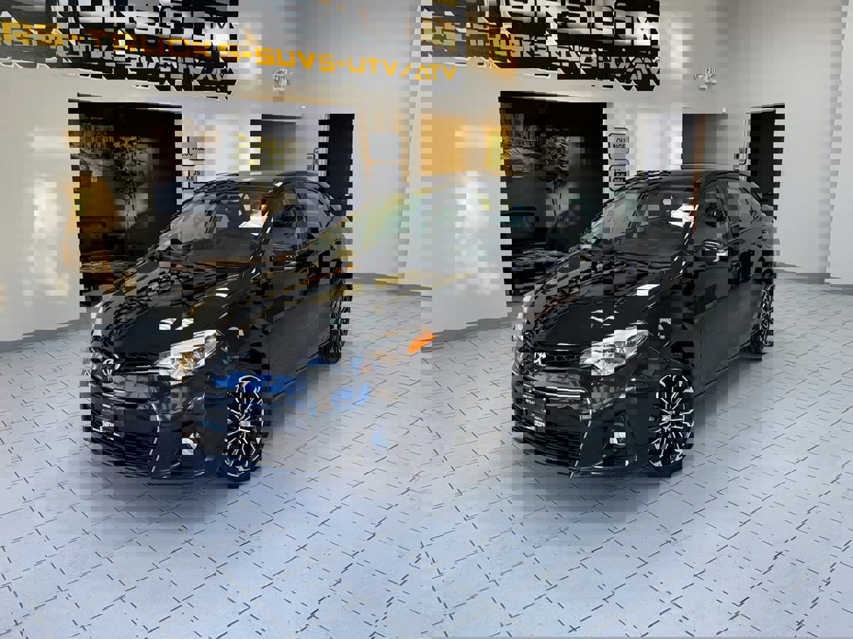 Used 2014 Toyota Corolla S image 1