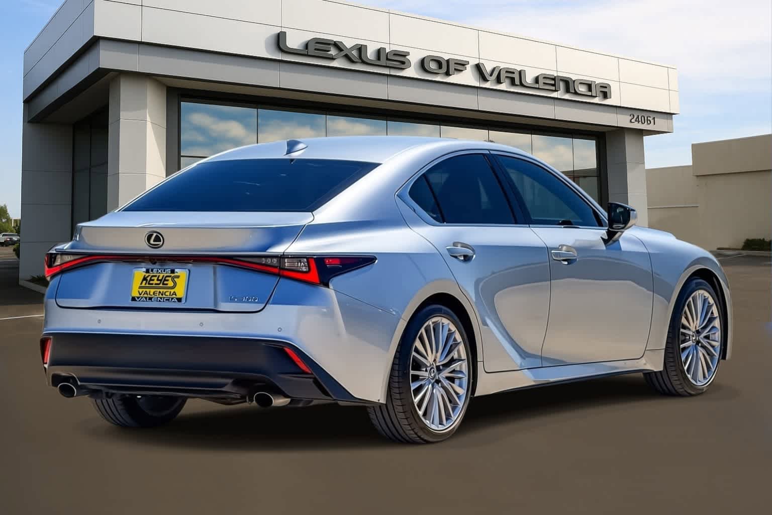 Used 2023 Lexus IS 300 w/ Premium Package RWD image 4