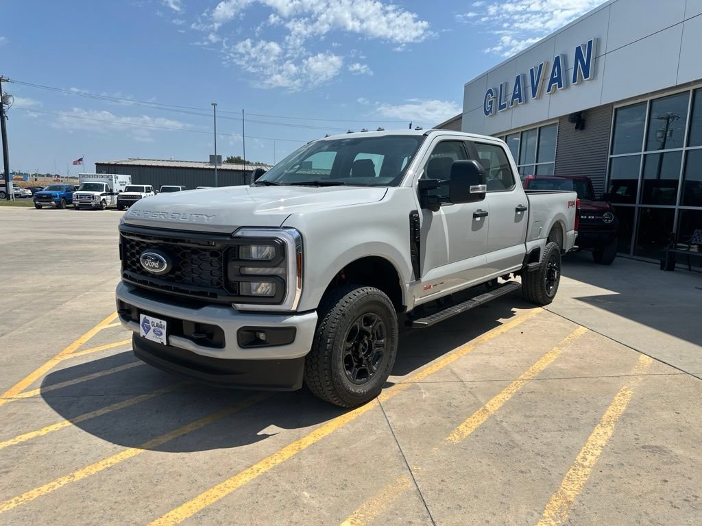 New 2026 Ford F350 XL w/ STX Appearance Package AWD/4WD image 3