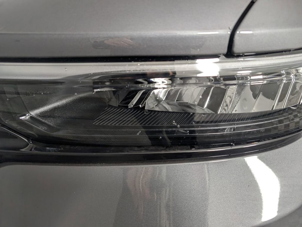 New 2025 Jeep Grand Cherokee Laredo image 14