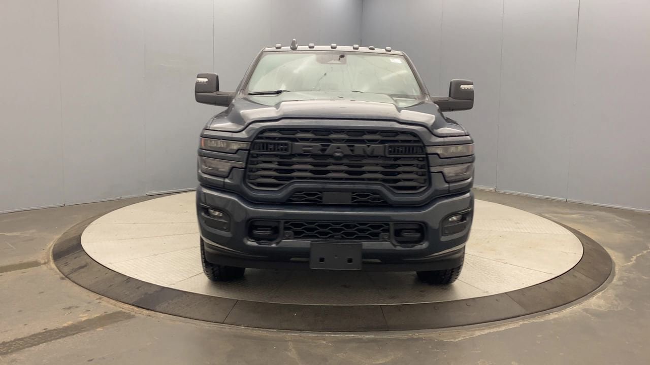 New 2026 RAM 2500 Big Horn AWD/4WD image 8