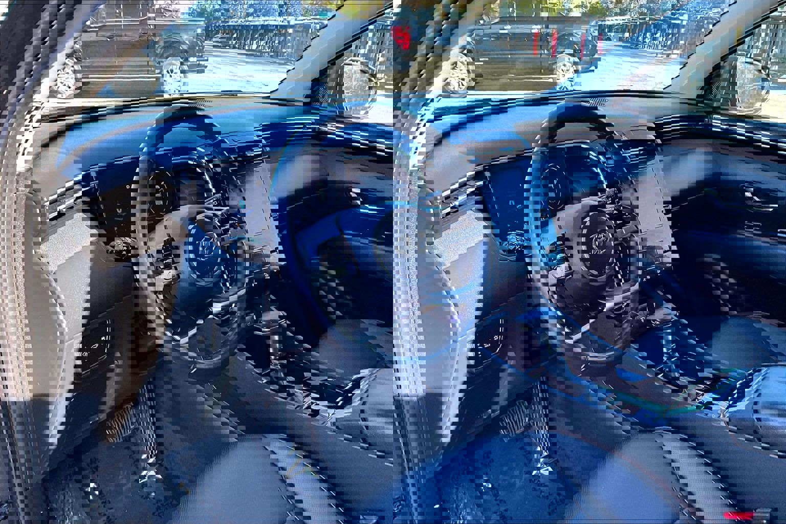 Used 2023 Hyundai Tucson SEL w/ Convenience Package image 13