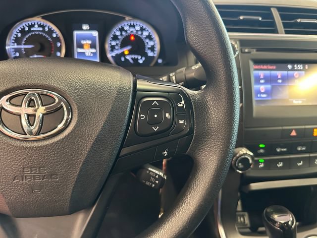 Used 2016 Toyota Camry LE FWD image 21