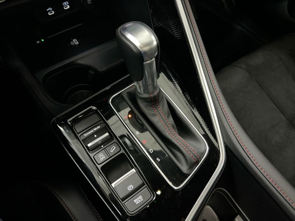 Used 2025 Acura ADX A-Spec image 17