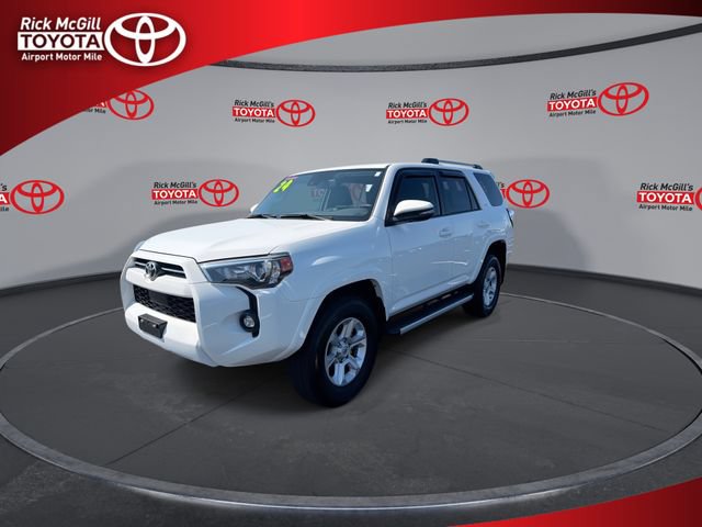 Used 2024 Toyota 4Runner SR5 Premium w/ Moonroof Package AWD/4WD image 4