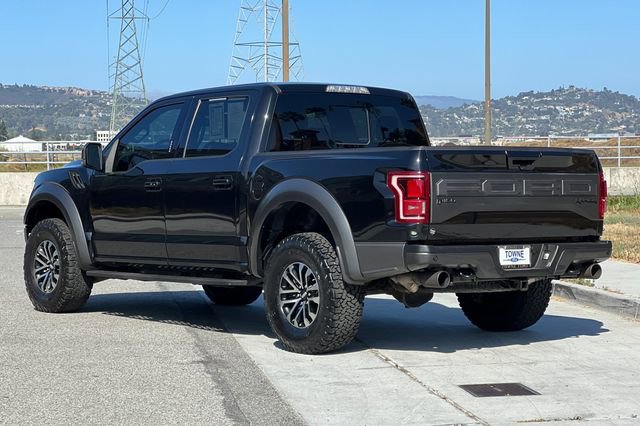 Used 2019 Ford F150 Raptor w/ Equipment Group 802A Luxury image 6