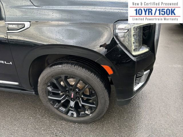 Used 2022 GMC Yukon XL Denali w/ Denali Premium Package image 4