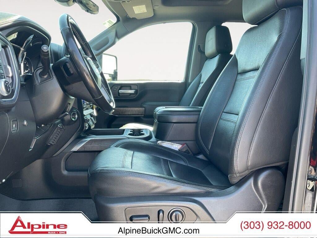 Used 2020 GMC Sierra 2500 Denali w/ Denali Ultimate Package AWD/4WD image 8