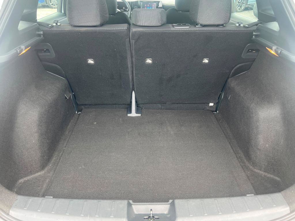 Used 2025 Nissan Kicks S FWD image 13